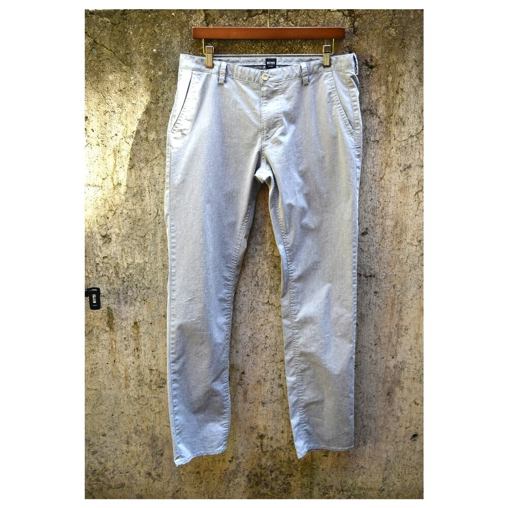 Hugo Boss Slim Fit Stretch Light Gray Chino Pants – Men’s Size 34
